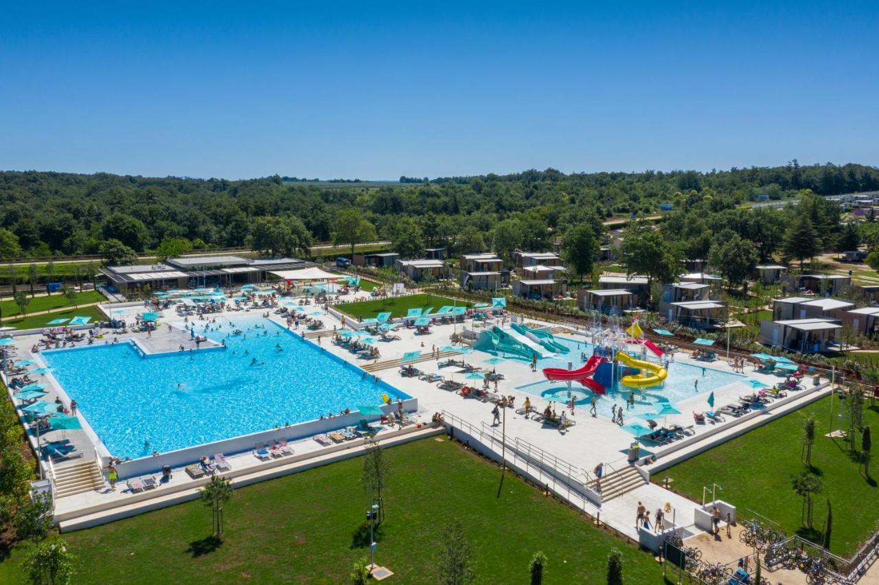 Camping Park Umag Mobile Homes Karigador Exteriör bild
