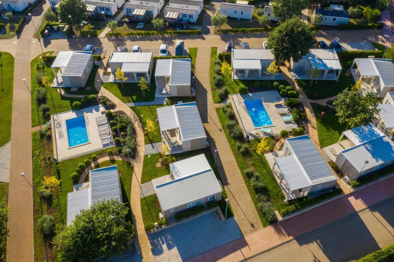 Camping Park Umag Mobile Homes Karigador Exteriör bild
