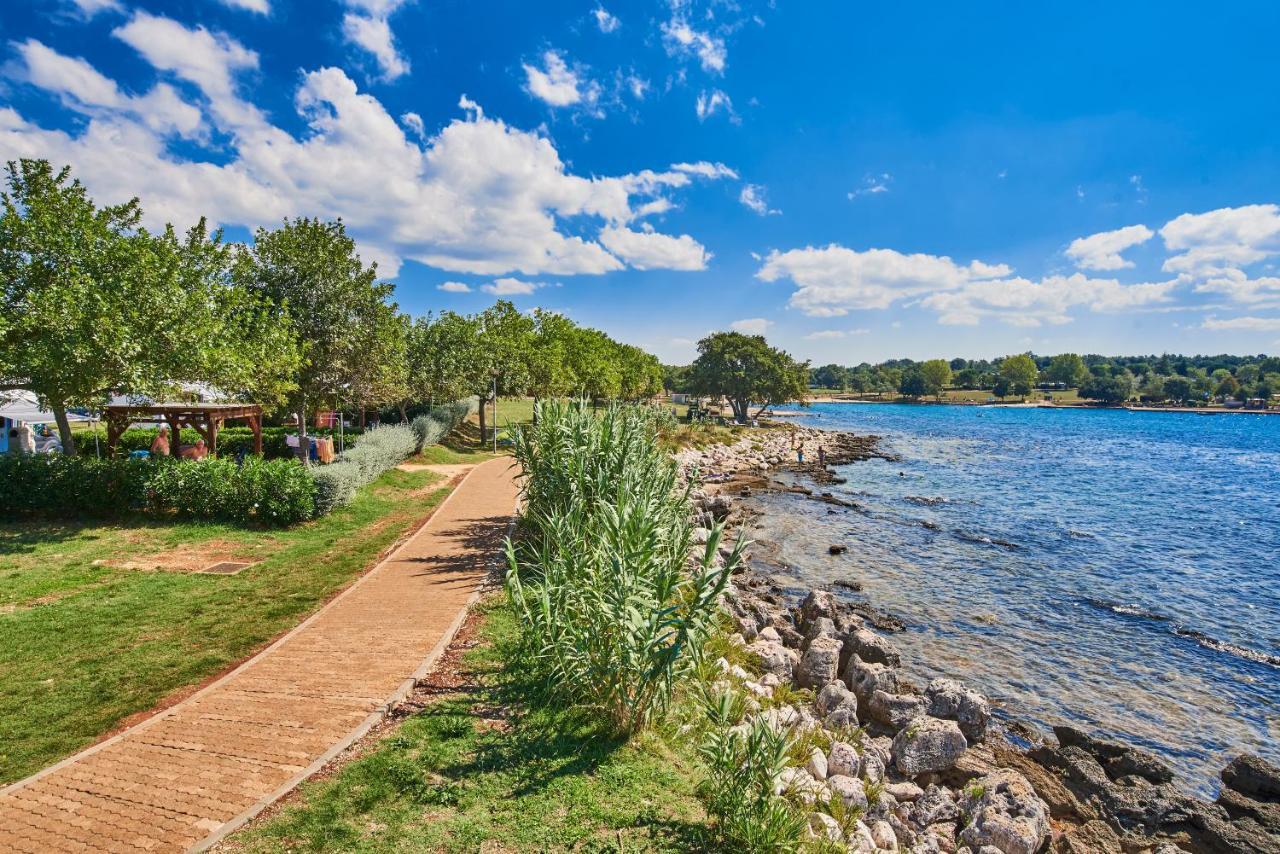 Camping Park Umag Mobile Homes Karigador Exteriör bild
