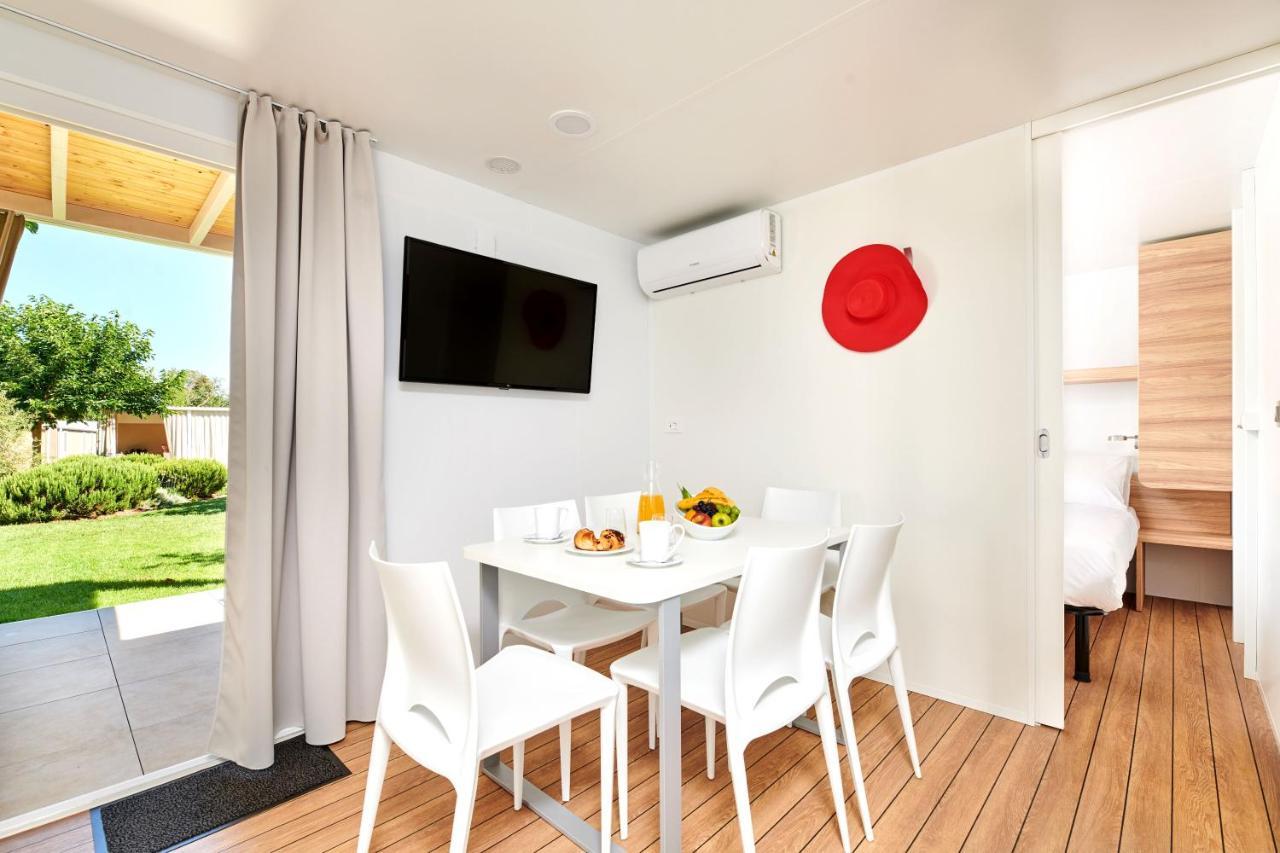 Camping Park Umag Mobile Homes Karigador Exteriör bild