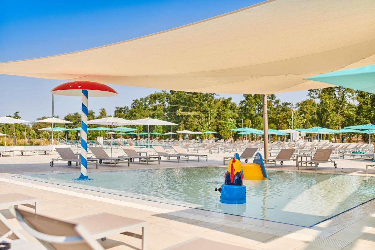 Camping Park Umag Mobile Homes Karigador Exteriör bild
