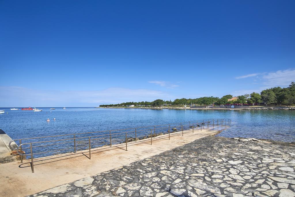 Camping Park Umag Mobile Homes Karigador Exteriör bild